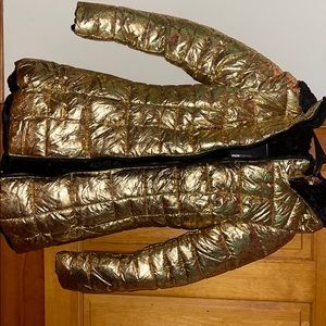 Metallic gold puffer jacket
